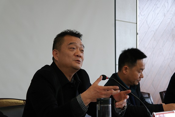 党组成员、副院长颜长江发言.JPG
